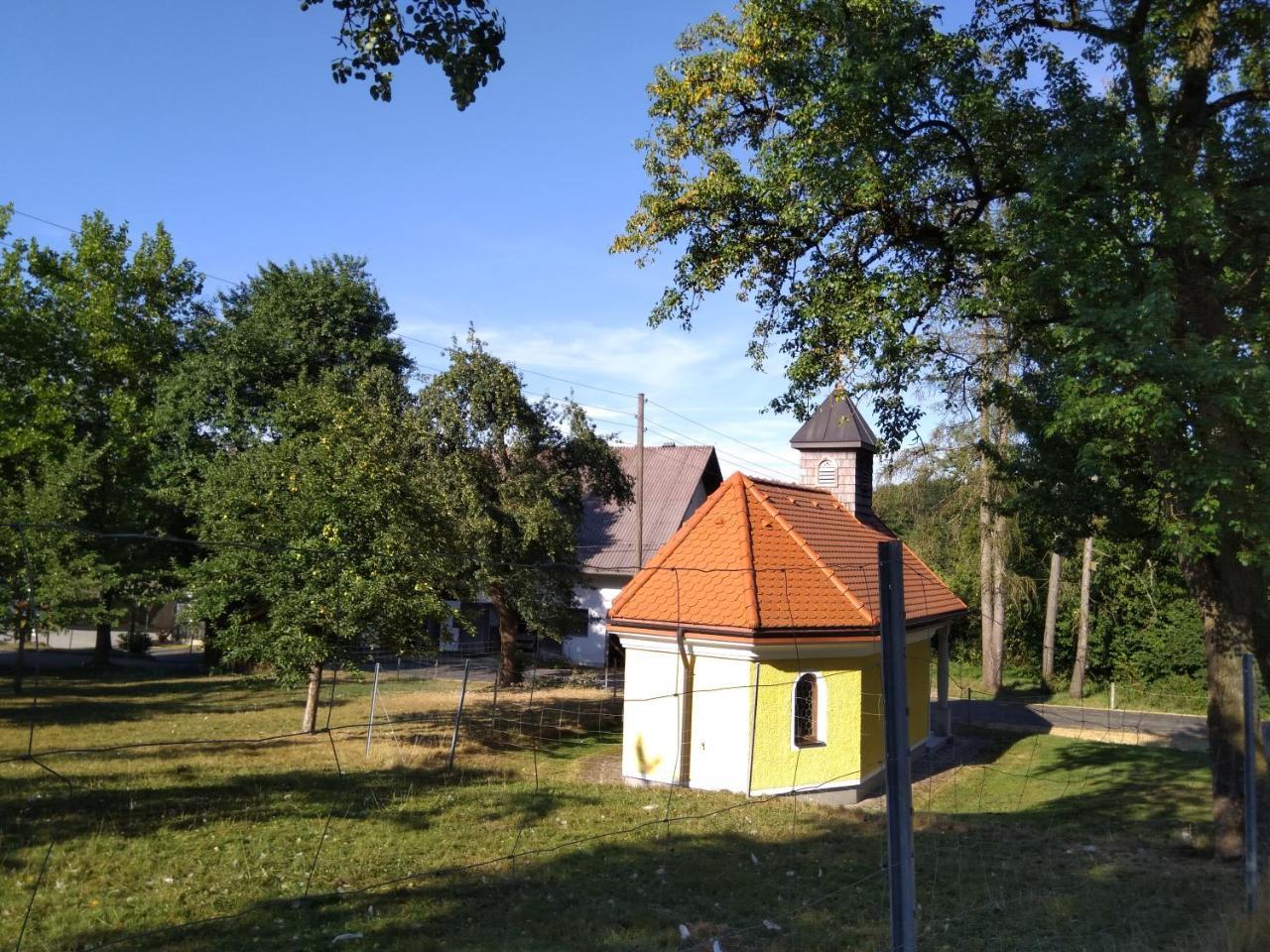 Gasthaus Schachinger Tumeltsham Exterior photo